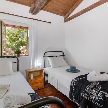 別荘 Ellen T House *