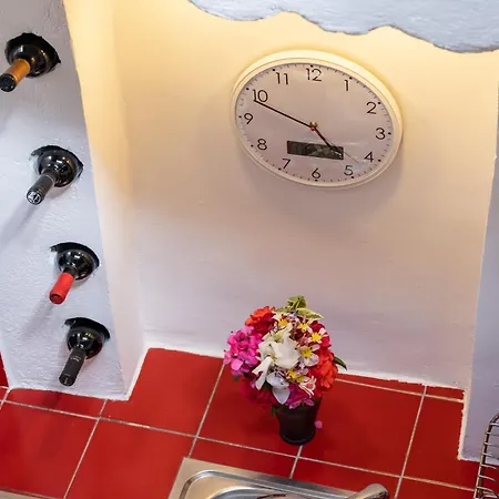 Ellen T House * Alexandros